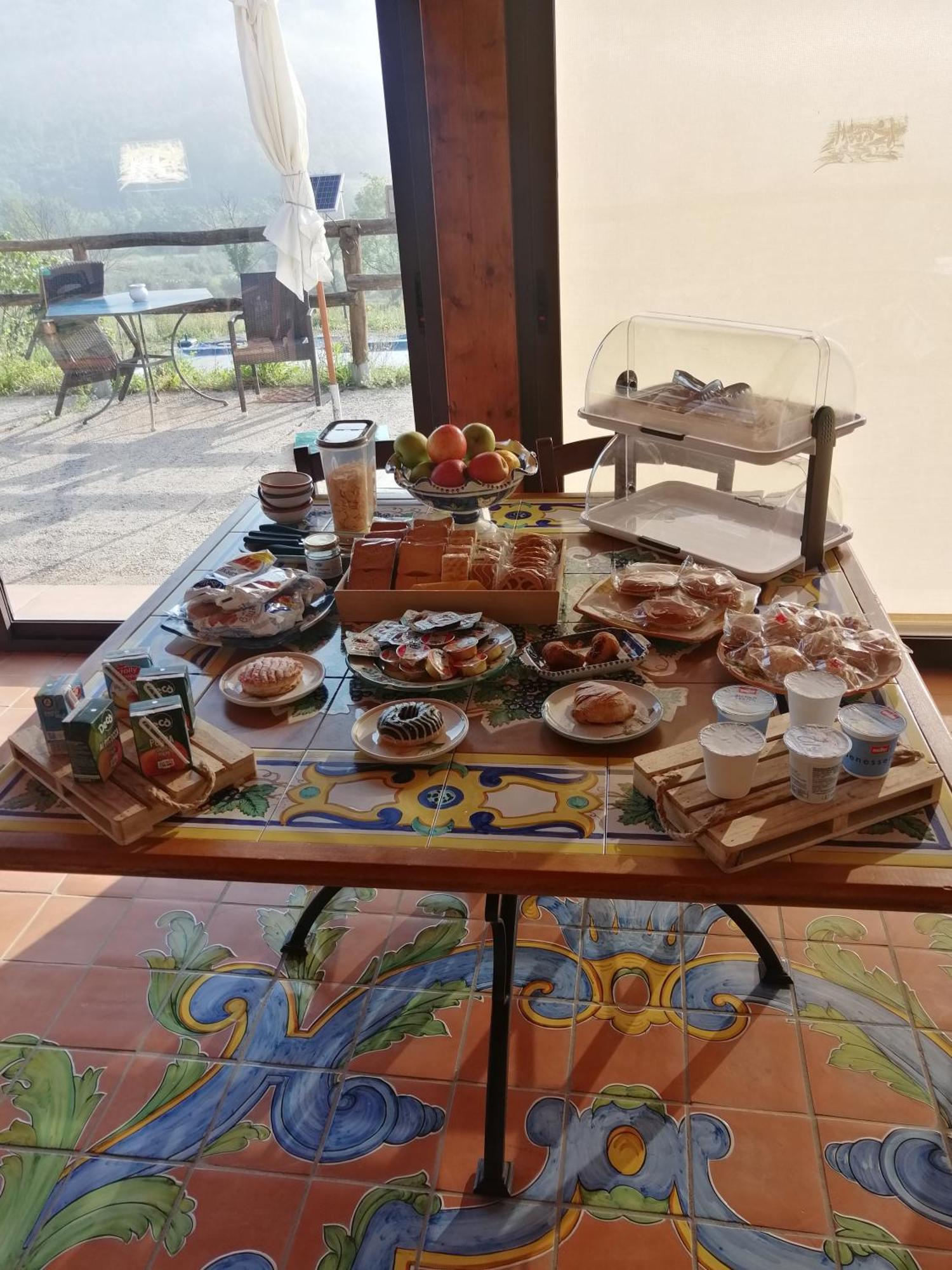 Agriturismo B&B Il Rifugio Di Nino Contursi Luaran gambar