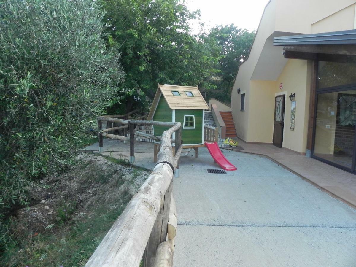 Agriturismo B&B Il Rifugio Di Nino Contursi Luaran gambar